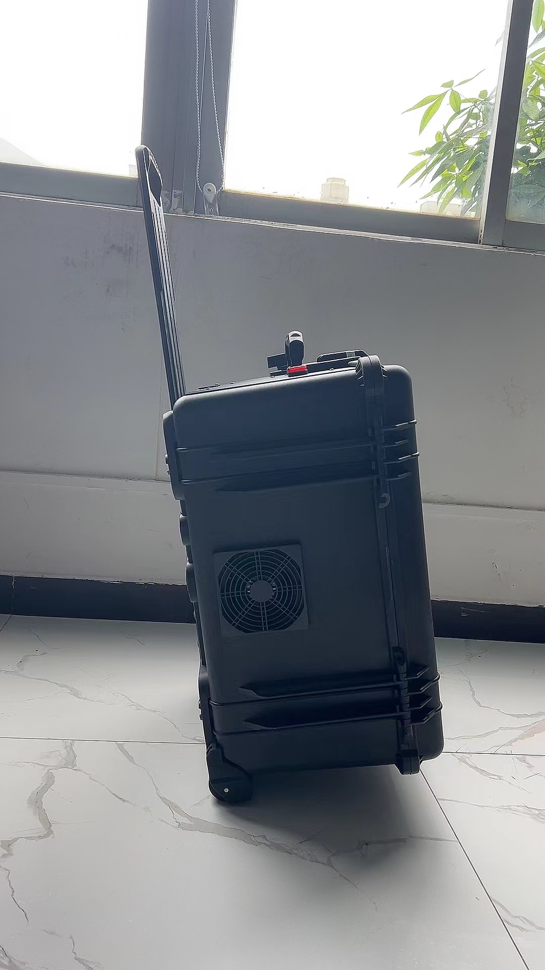 古丈手拉箱型移动通信干扰器